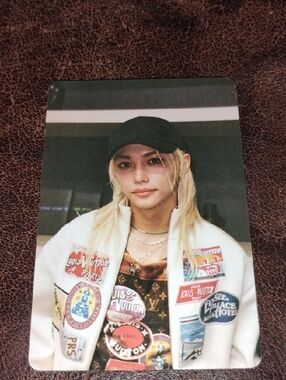 Felix Stray Kids Version B (or "Ver. B") photocard